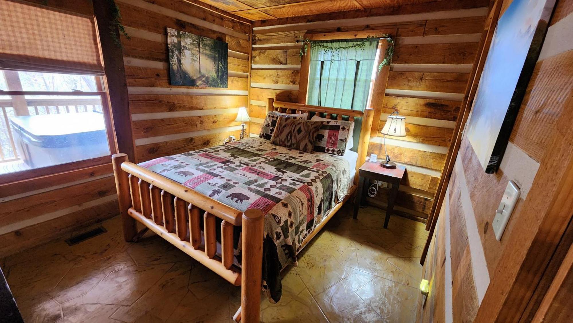 Rustic Cabin 塞维尔维尔 外观 照片