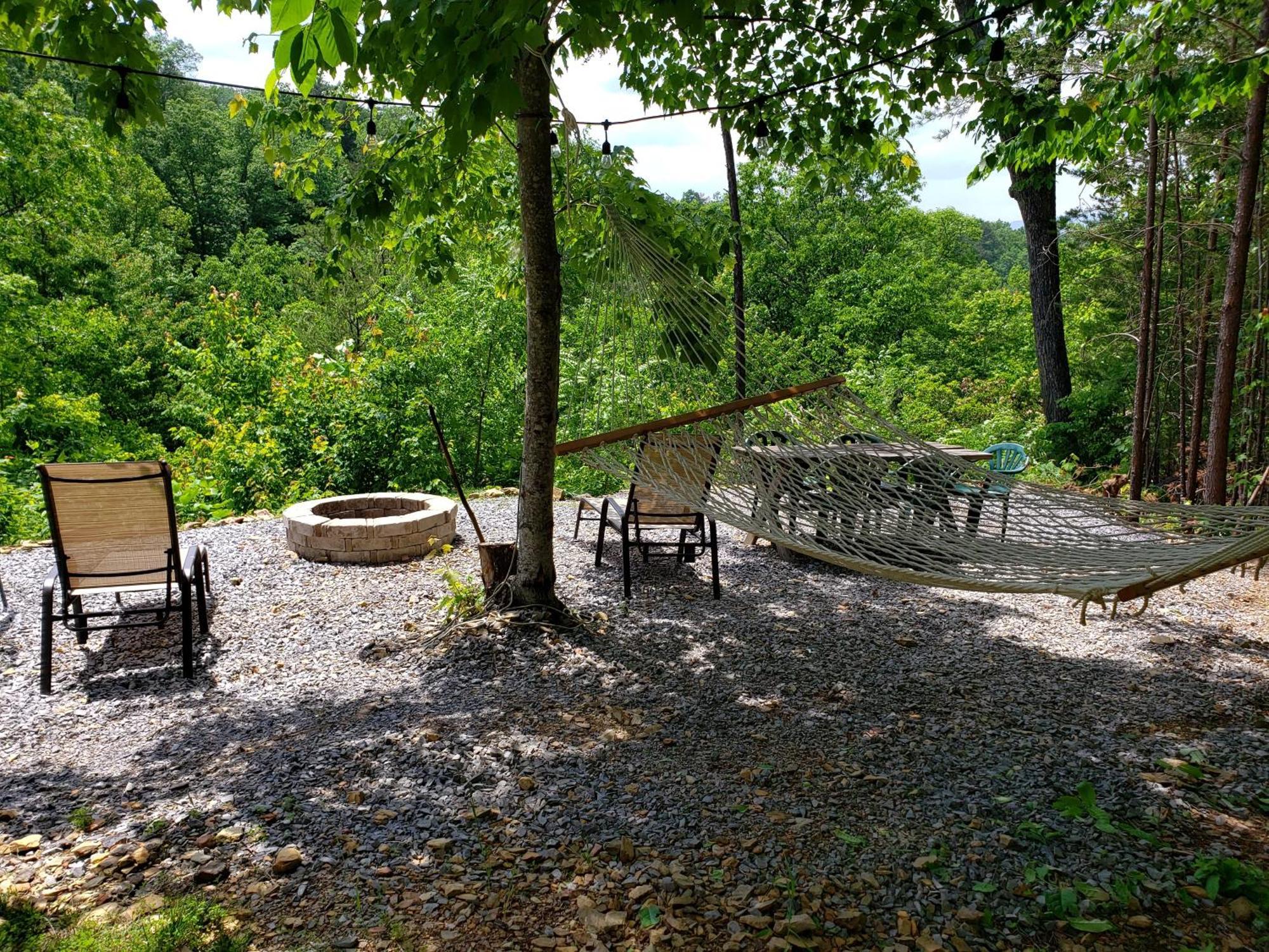 Rustic Cabin 塞维尔维尔 外观 照片